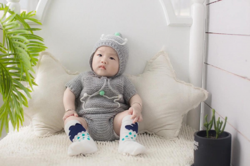 河池宝宝眼窝发青